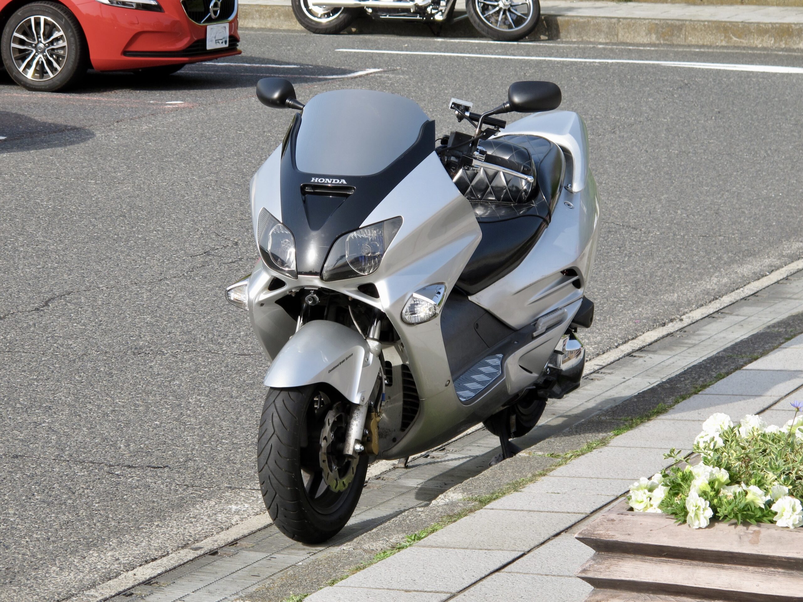 HONDA MF06 FORZA ③