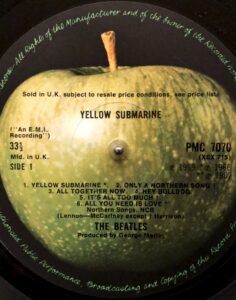 Yellow Submarine PMC7070 mono