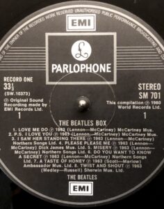 THE BEATLES BOX FROM LIVERPOOL SM701-8